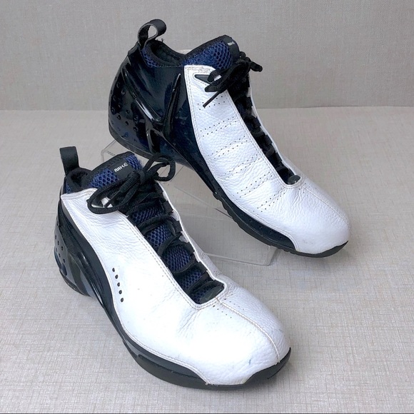 nike zoom air hyperflight